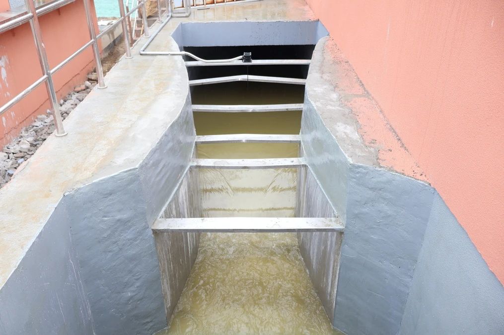 姜堰城區污水處理廠(chǎng)提標、擴建改造工程項目南區達標出水.jpg